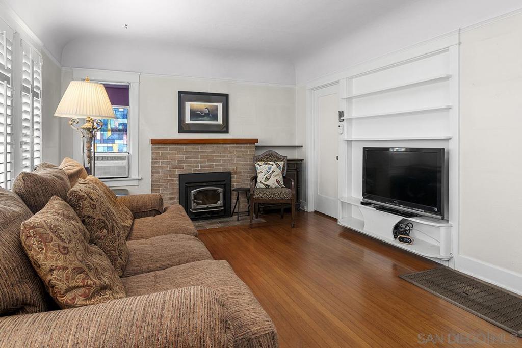 4854 Del Mar Avenue - photo 6