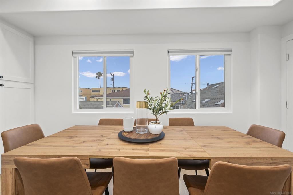 727 Ostend Ct - photo 7