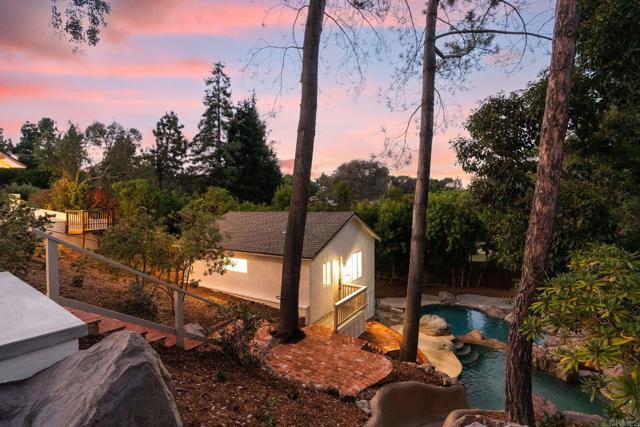 603 Sereno View Road, Encinitas CA: https://media.crmls.org/mediaz/4dfebdc2-77b6-40e2-b1d3-e34ef6f1eea5.jpg