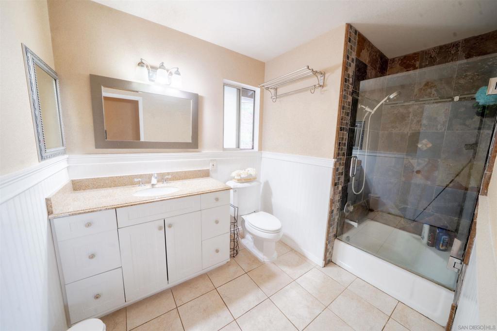 Escondido - photo 15