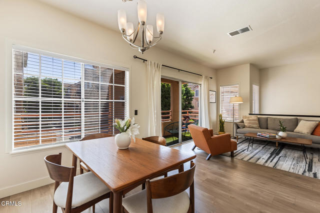 13945 Lemoli Avenue, Hawthorne CA: https://media.crmls.org/mediaz/4dff465e-a951-4f7b-b692-fd862fbcb075.jpg