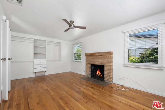 769 Wildomar, Pacific Palisades CA: https://media.crmls.org/mediaz/4dff50df-85e3-4bb4-8586-2805371d1e45.jpg