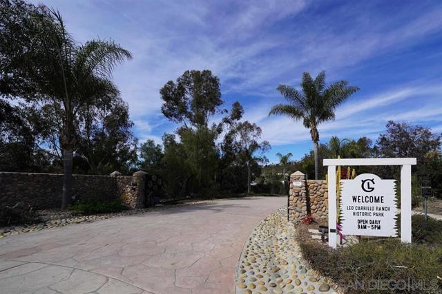 6464 Terraza Portico, Carlsbad CA: https://media.crmls.org/mediaz/4dffbef7-e1f8-41f9-90ff-965d82c8ea4a.jpg
