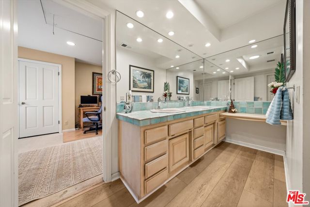 5441 Toltec Drive, Santa Barbara CA: https://media.crmls.org/mediaz/4e011513-35a9-4e3b-ab56-4d4849afb0f5.jpg