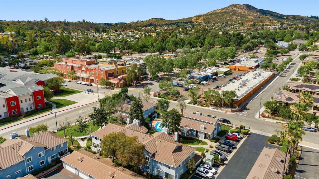 13979 Midland Road - photo 2