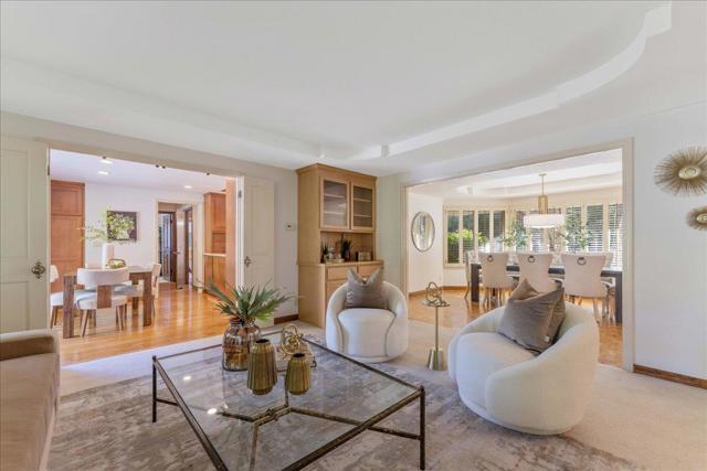 Image 6 of 37 For 7145 Wooded Lake Drive