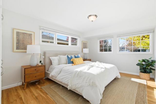 1747 Walnut Drive, Mountain View CA: https://media.crmls.org/mediaz/4e04a7ba-f6db-43ba-99a5-380cae921500.jpg