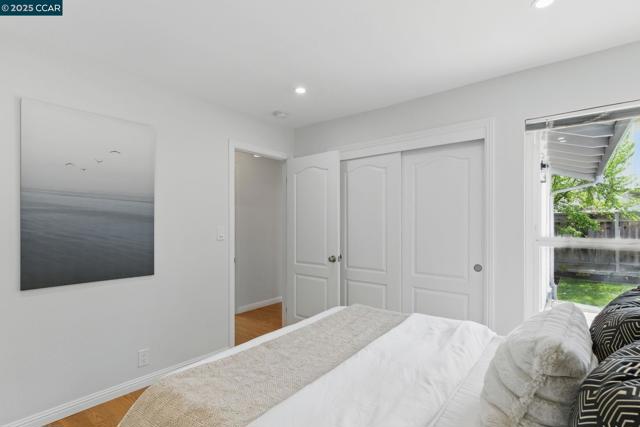 17 Bliss Ct., Pleasant Hill CA: https://media.crmls.org/mediaz/4e07beac-d62a-4ae1-a8a1-14345c6f2d0a.jpg