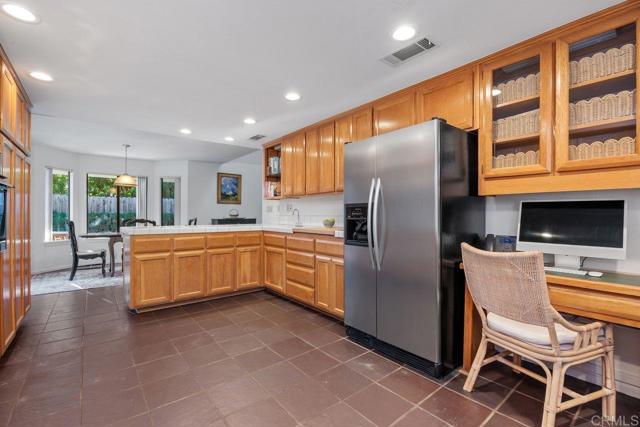 Detail Gallery Image 15 of 42 For 2647 Cazadero Drive, Carlsbad,  CA 92009 - 3 Beds | 2 Baths