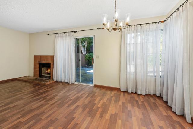 Detail Gallery Image 18 of 37 For 2992 Lexington Circle, Carlsbad,  CA 92010 - 2 Beds | 2/1 Baths