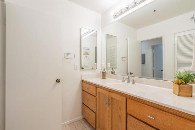 4250 El Camino Real, Palo Alto CA: https://media.crmls.org/mediaz/4e09062c-7e2f-42d6-ad0f-e5b4b21c8953.jpg