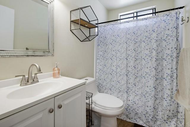 3612 Fairlomas Road, National City CA: https://media.crmls.org/mediaz/4e09438e-3200-4550-bb1b-6d8daaf8182e.jpg