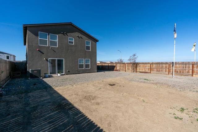 408 RICE Way, Los Banos CA: https://media.crmls.org/mediaz/4e0adcec-5541-4f01-93b1-7d462be3b3e9.jpg