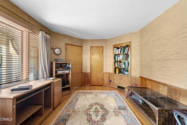 Detail Gallery Image 15 of 47 For 4369 Firmament Ave, Encino,  CA 91436 - 3 Beds | 2 Baths