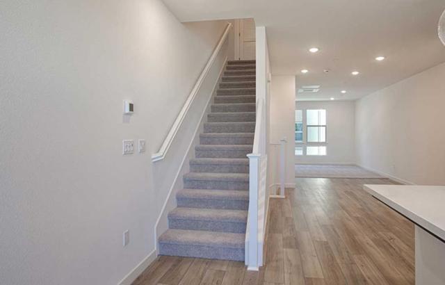 5968 Virtual Court, San Jose CA: https://media.crmls.org/mediaz/4e0d6bb7-398a-4298-8f0b-8ca4aac580fa.jpg