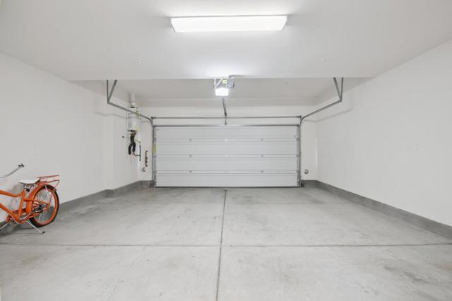 132 Keeper, Irvine CA: https://media.crmls.org/mediaz/4e0d78d1-7711-44ff-9d9c-1789069efa96.jpg