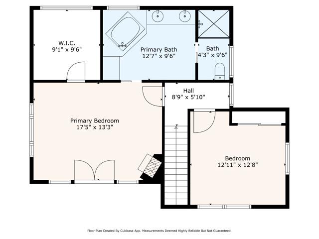 720 Gilroy Drive, Capitola CA: https://media.crmls.org/mediaz/4e0ee3ca-c848-47c2-bc44-697f8b771a7f.jpg