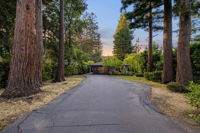 244 Roblar Avenue, Hillsborough CA: https://media.crmls.org/mediaz/4e0f4e78-c8fe-4125-bfe7-bf911fd6c9fe.jpg