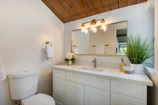 116 Shelter Lagoon Drive, Santa Cruz CA: https://media.crmls.org/mediaz/4e0f73ce-8145-4f8c-a789-f69f14e80251.jpg