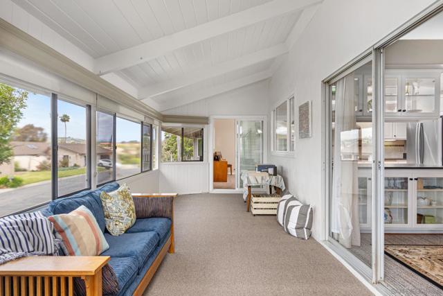 24 Via Alta Vis, Bonsall CA: https://media.crmls.org/mediaz/4e0fac0f-9451-4d37-9db9-b473b7523d8e.jpg