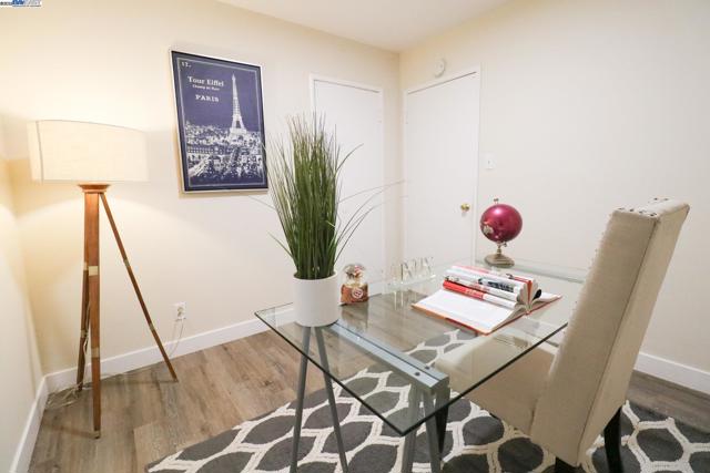2272 Kelly St, Hayward CA: https://media.crmls.org/mediaz/4e10beeb-7fca-4c65-a469-7a0c424afff5.jpg
