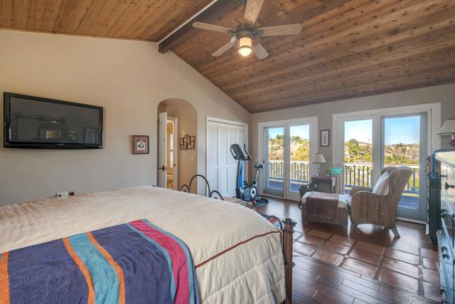 2848 Sunset Hills, Escondido CA: https://media.crmls.org/mediaz/4e112a0c-5d31-4062-83e5-84fdc8d3762a.jpg