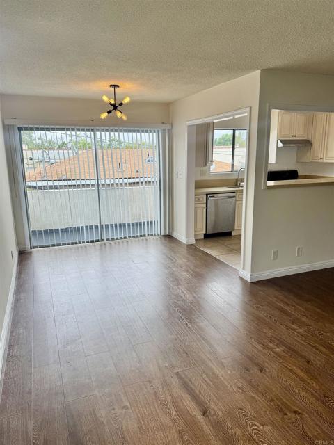 1217 S Ogden Drive, Los Angeles CA: https://media.crmls.org/mediaz/4e117bdd-899e-4745-aedd-cbb068157865.jpg