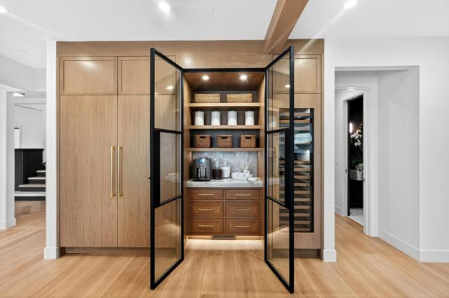 729 Chiltern Road, Hillsborough CA: https://media.crmls.org/mediaz/4e12bb13-ccd0-4c90-8f83-781721d14597.jpg