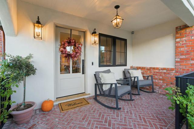 203 Santa Clara Avenue, Redwood City CA: https://media.crmls.org/mediaz/4e132f98-f34d-4790-8ae5-a948c6ef0e5f.jpg