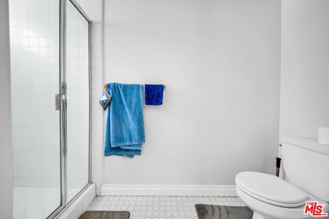 23234 Valerio Street, West Hills CA: https://media.crmls.org/mediaz/4e13d623-8036-48b6-bb1f-5597991b5368.jpg
