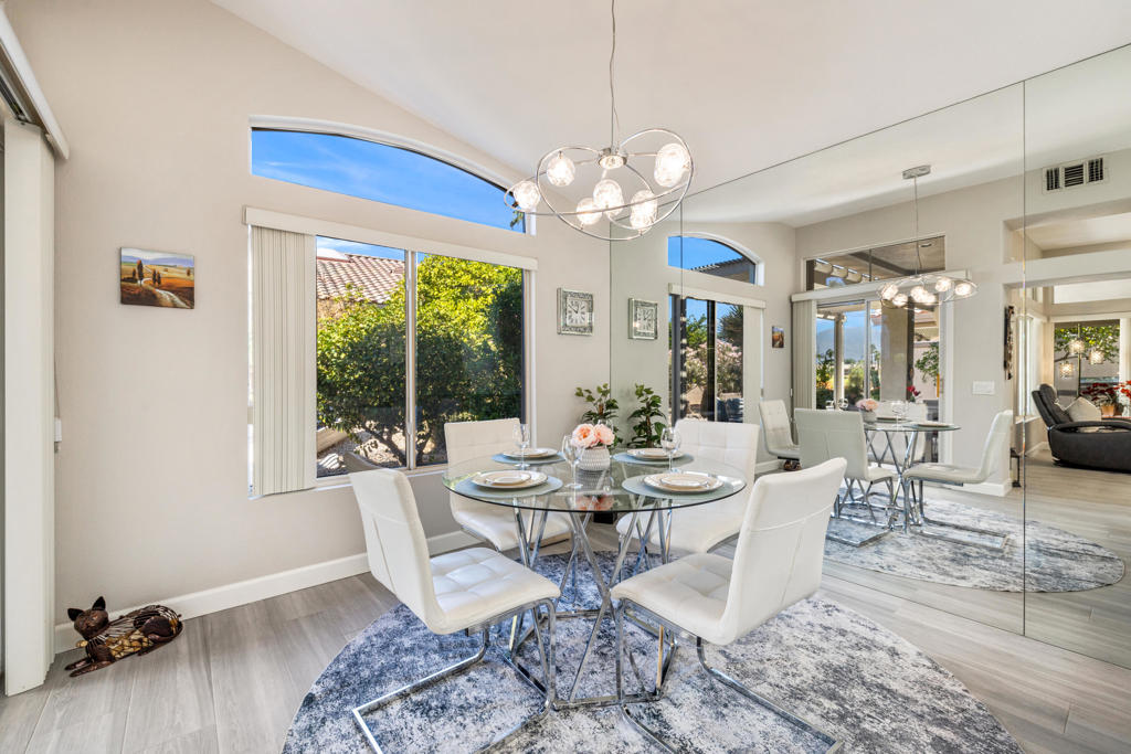 MLS #219138622DA image #14