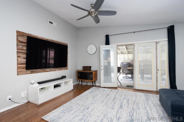4612 Revillo Way, San Diego CA: https://media.crmls.org/mediaz/4e15842f-5913-46de-94a7-4030eafd8c74.jpg