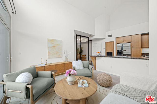 13044 Pacific Promenade, 424 photo 2