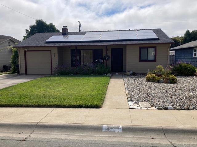 225 Loma Drive, Salinas CA: https://media.crmls.org/mediaz/4e175437-cd46-4268-9e22-05b820aed6a8.jpg