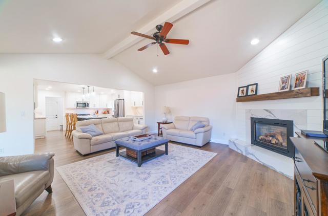 731 La Mesa Drive, Salinas CA: https://media.crmls.org/mediaz/4e17d2ff-6271-4e1c-94aa-42339f005652.jpg