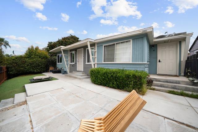 42 48 E 5Th Street, National City CA: https://media.crmls.org/mediaz/4e182186-4f97-4f79-9f5e-e6ae818d1f98.jpg