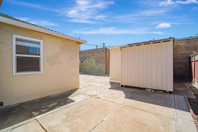 14997 Edgemoor Street, San Leandro CA: https://media.crmls.org/mediaz/4e18d081-482d-416f-8e84-a373079f89ec.jpg