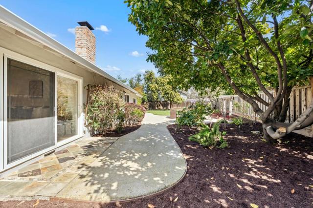 14 Herbert Lane, Campbell CA: https://media.crmls.org/mediaz/4e19de1d-0144-4e45-9857-77160e8356e2.jpg