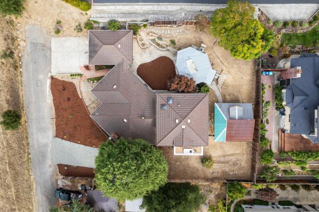 3375 East Avenue, Hayward CA: https://media.crmls.org/mediaz/4e1a1acd-1b79-4701-83a3-d41e7acf1c12.jpg