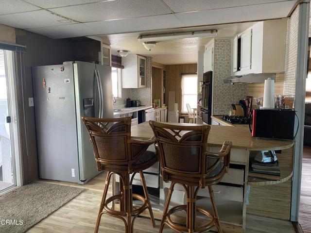 1853 Ives Avenue, Oxnard CA: https://media.crmls.org/mediaz/4e1af389-b542-4261-8c94-5d6230fcc902.jpg
