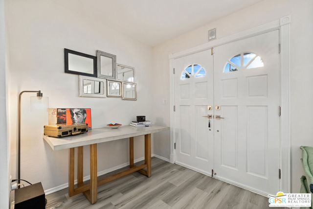 1334 S San Joaquin Drive, Palm Springs CA: https://media.crmls.org/mediaz/4e1b3dc1-397a-4d44-b4c8-6ca22b398cbe.jpg