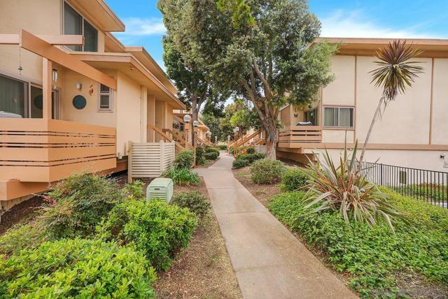 2640 Worden Street, San Diego, California 92110, 2 Bedrooms Bedrooms, ,1 BathroomBathrooms,Townhouse,For Sale,Worden Street,240023073SD