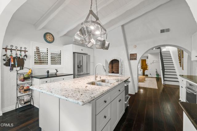 Detail Gallery Image 11 of 53 For 5120 Terramar Way, Oxnard,  CA 93035 - 3 Beds | 3 Baths