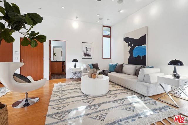 Drew Fenton | 2238 Stradella Road Los Angeles CA | MLS: 7146922