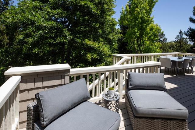 699 Manresa Lane, Los Altos CA: https://media.crmls.org/mediaz/4e1da5ee-2bf3-4da3-bfc8-56083e067238.jpg