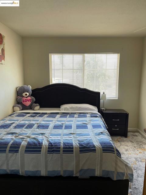 4529 Pronghorn Way, Antioch CA: https://media.crmls.org/mediaz/4e1eba4d-6ce1-4260-a991-e42528fe4065.jpg