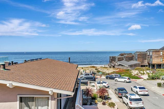 124 Surf Way, Monterey CA: https://media.crmls.org/mediaz/4e1f11f7-a35b-4ab4-b383-2cf6c1d8302e.jpg