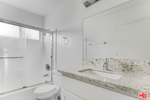 1253 Federal Avenue, Los Angeles CA: https://media.crmls.org/mediaz/4e20340c-f19d-45f4-8487-0ea4e82333cb.jpg