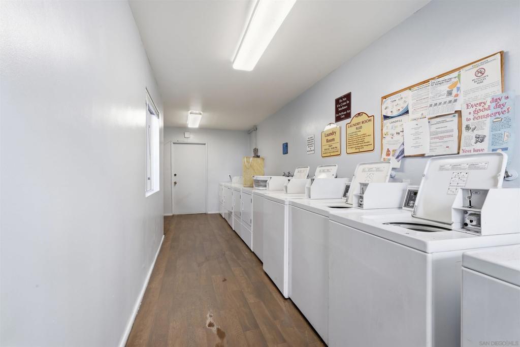 4750 Noyes St - photo 17