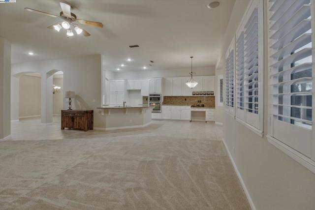 Image 6 of 29 For 3137 Grasmere Cir